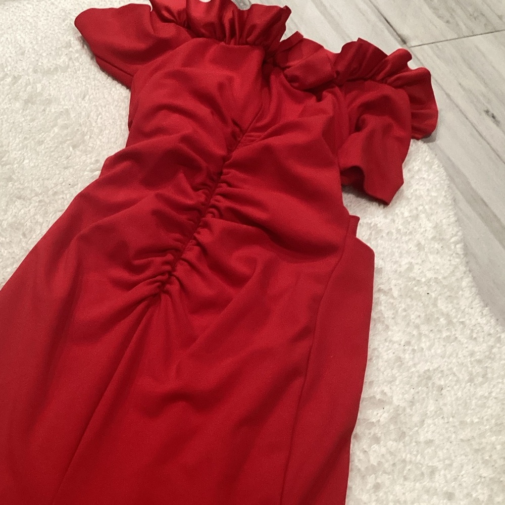 Xscape Red One-Shoulder Ruffle Dress - Picture 4 of 5